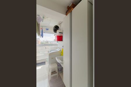 Apartamento à venda com 64m², 2 quartos e 2 vagasÁrea de Serviço