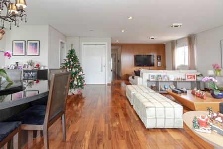 Apartamento à venda com 198m², 3 quartos e 3 vagasSala