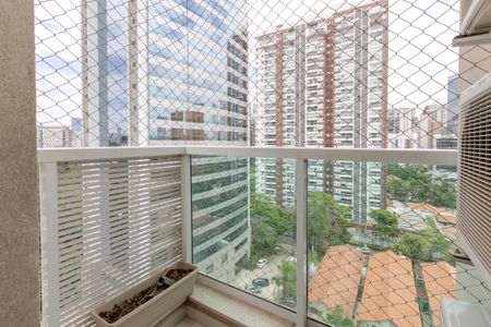 Apartamento à venda com 198m², 3 quartos e 3 vagasVaranda da Suíte 1