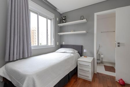 Apartamento à venda com 198m², 3 quartos e 3 vagasSuíte 2