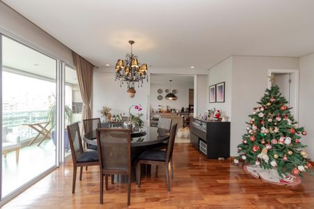 Apartamento à venda com 198m², 3 quartos e 3 vagasSala