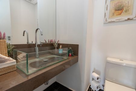Apartamento à venda com 198m², 3 quartos e 3 vagasLavabo
