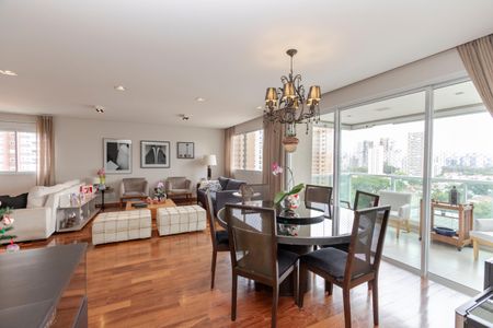 Sala de apartamento à venda com 3 quartos, 198m² em Cidade Monções, São Paulo