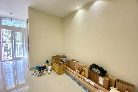 Apartamento à venda com 37m², 1 quarto e 1 vaga Apartamento à venda com 37m², 1 quarto e 1 vagaSUITE
