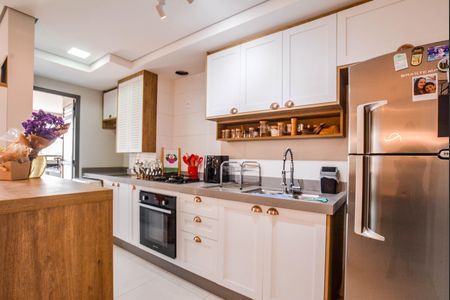 Apartamento à venda com 76m², 3 quartos e 2 vagasCozinha e Área de Serviço