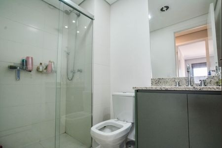 Apartamento à venda com 76m², 3 quartos e 2 vagasBanheiro Social