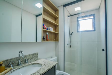Apartamento à venda com 76m², 3 quartos e 2 vagasBanheiro da Suíte