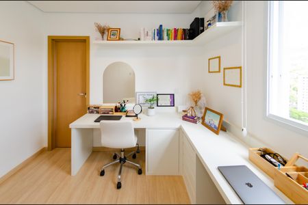 Suíte 1 de apartamento à venda com 2 quartos, 64m² em Buritis, Belo Horizonte