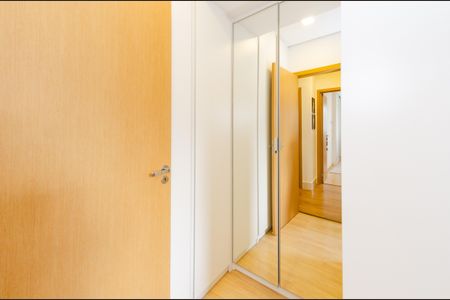 Apartamento à venda com 64m², 2 quartos e 2 vagasSuíte 2