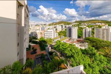 Apartamento à venda com 64m², 2 quartos e 2 vagasVista