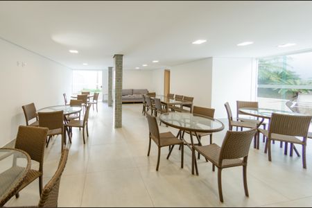 Apartamento à venda com 64m², 2 quartos e 2 vagasÁrea comum