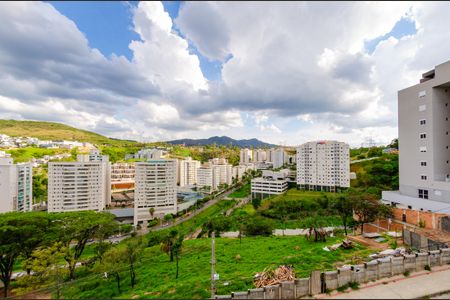 Apartamento à venda com 64m², 2 quartos e 2 vagasVista