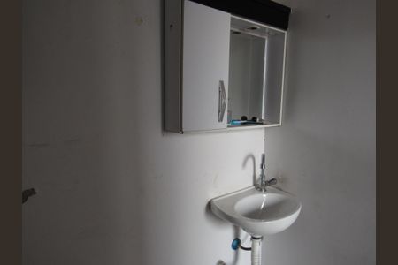 Casa à venda com 120m², 3 quartos e 1 vagaBanheiro 2