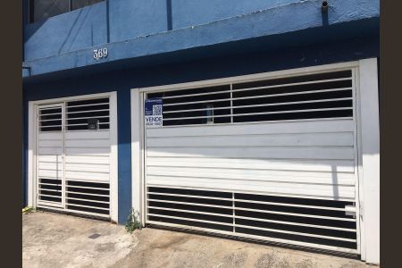 Casa à venda com 120m², 3 quartos e 1 vagaFachada