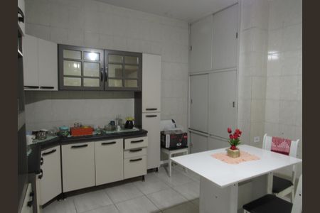 Casa à venda com 120m², 3 quartos e 1 vagaSala de Jantar