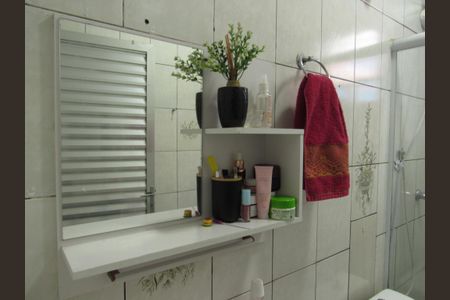 Casa à venda com 120m², 3 quartos e 1 vagaBanheiro 1