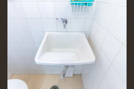 Apartamento à venda com 43m², 1 quarto e 1 vaga Apartamento à venda com 43m², 1 quarto e 1 vagaBanheiro de serviço