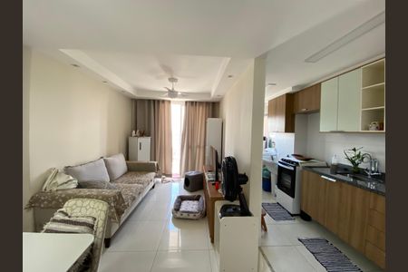 Sala de apartamento para alugar com 1 quarto, 48m² em Cachambi, Rio de Janeiro