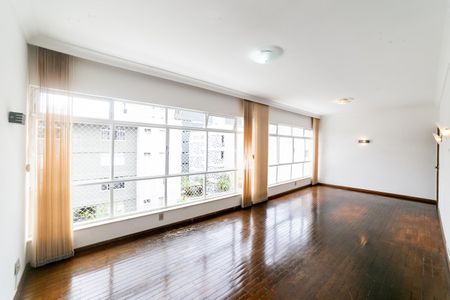 Sala de apartamento à venda com 3 quartos, 169m² em Santo Antônio, Belo Horizonte