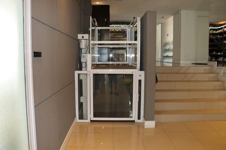 Apartamento para alugar com 2 quartos, 40m² em Granja Viana, Cotia