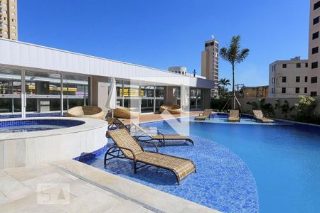 Apartamento à venda com 113m², 3 quartos e 3 vagas Apartamento à venda com 113m², 3 quartos e 3 vagasÁrea comum - Piscina