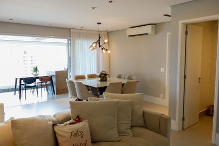 Apartamento à venda com 113m², 3 quartos e 3 vagas Apartamento à venda com 113m², 3 quartos e 3 vagassala