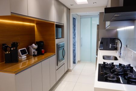 Apartamento à venda com 113m², 3 quartos e 3 vagas Apartamento à venda com 113m², 3 quartos e 3 vagasCozinha