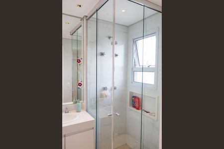 Apartamento à venda com 113m², 3 quartos e 3 vagas Apartamento à venda com 113m², 3 quartos e 3 vagasBanheiro da Suíte 2