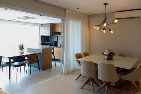 Apartamento à venda com 113m², 3 quartos e 3 vagas Apartamento à venda com 113m², 3 quartos e 3 vagassala