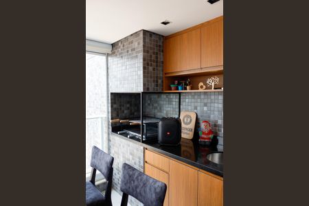 Apartamento à venda com 113m², 3 quartos e 3 vagas Apartamento à venda com 113m², 3 quartos e 3 vagasSacada