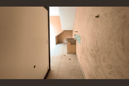 Casa para alugar com 100m², 2 quartos e 1 vagaÁrea de Serviço