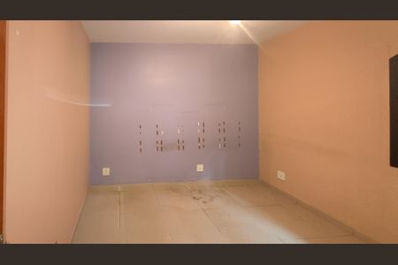 Quarto 2 de casa para alugar com 2 quartos, 100m² em Socorro, São Paulo