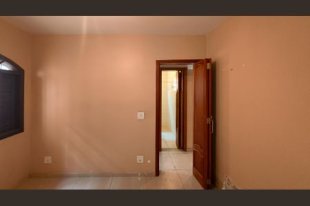 Casa para alugar com 100m², 2 quartos e 1 vagaQuarto 2