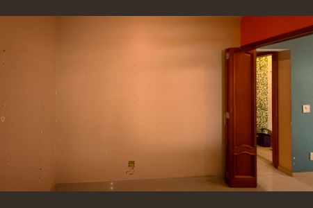 Casa para alugar com 100m², 2 quartos e 1 vagaQuarto 1