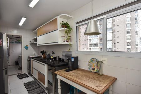 Apartamento para alugar com 170m², 4 quartos e 3 vagasCozinha