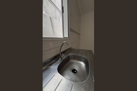 Cozinha de apartamento para alugar com 2 quartos, 40m² em Parque das Nações, Santo André