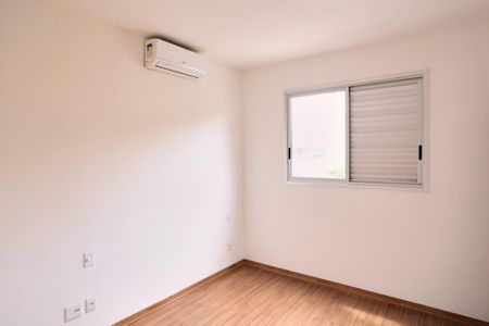 Apartamento para alugar com 220m², 3 quartos e 3 vagasSuíte