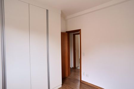 Apartamento para alugar com 220m², 3 quartos e 3 vagasQuarto