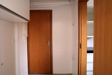 Apartamento para alugar com 220m², 3 quartos e 3 vagasÁrea de Serviço