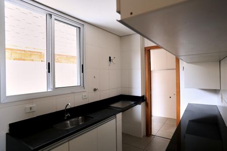 Apartamento para alugar com 220m², 3 quartos e 3 vagasCozinha
