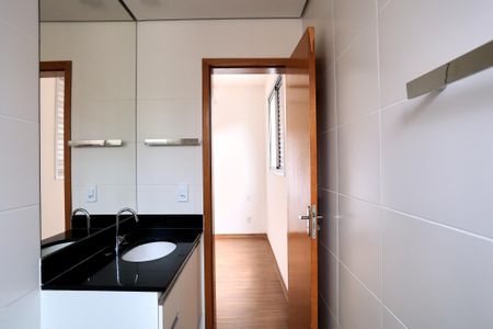 Apartamento para alugar com 220m², 3 quartos e 3 vagasBanheiro da Suíte