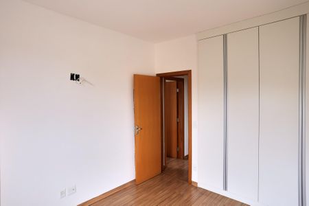 Apartamento para alugar com 220m², 3 quartos e 3 vagasSuíte
