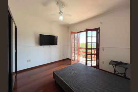 Casa de condomínio à venda com 448m², 3 quartos e 6 vagasSuíte 2