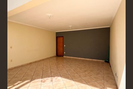 Casa de condomínio à venda com 448m², 3 quartos e 6 vagasGaragem
