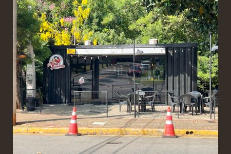 Casa de condomínio à venda com 448m², 3 quartos e 6 vagasÁrea comum