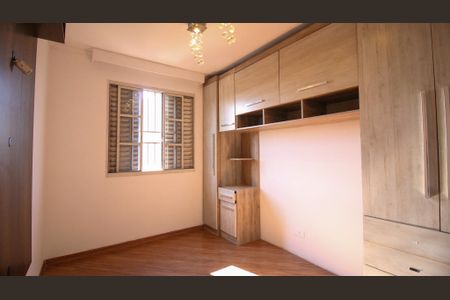 Quarto 1 de apartamento para alugar com 2 quartos, 53m² em Conjunto Residencial Sitio Oratorio, São Paulo