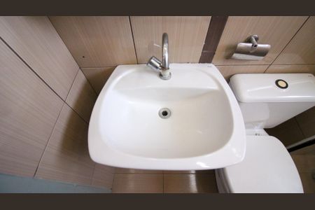 Apartamento para alugar com 53m², 2 quartos e 1 vaga Apartamento para alugar com 53m², 2 quartos e 1 vagaBanheiro