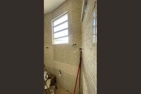 Apartamento para alugar com 70m², 2 quartos e sem vagaBanheiro