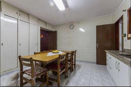 Foto 11 de casa à venda com 3 quartos, 300m² em Vila Regente Feijó, São Paulo