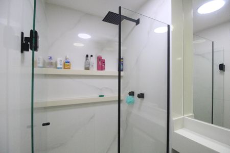 Apartamento à venda com 67m², 3 quartos e 1 vagaBanheiro da suíte